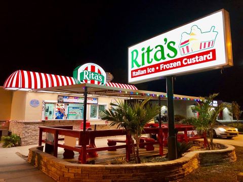 Exterior of a Rita's